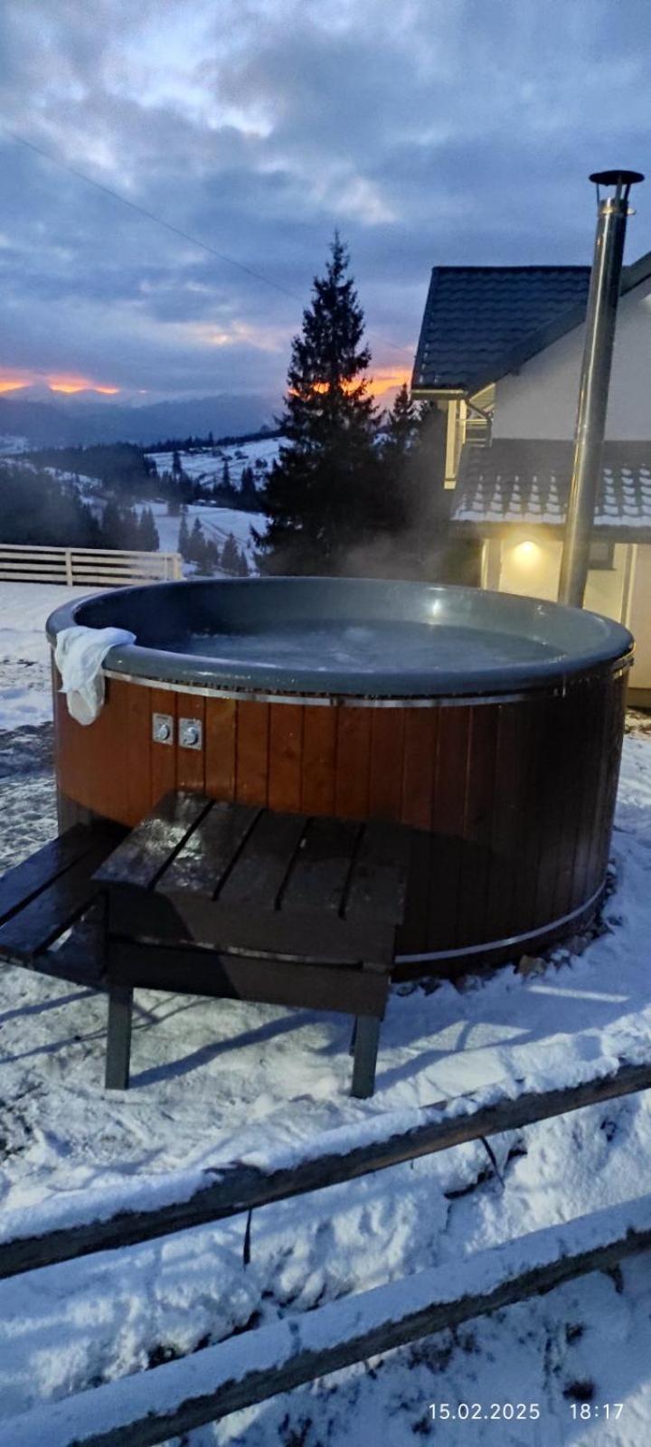 Lidia Chalets Polyanitsa Popovichevskaya Exterior foto